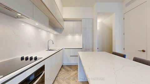 Photo 14 at 1403 - 15 David Eyer Road, Rural Richmond Hill, Richmond Hill