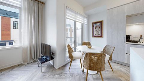 Photo 17 at 1403 - 15 David Eyer Road, Rural Richmond Hill, Richmond Hill