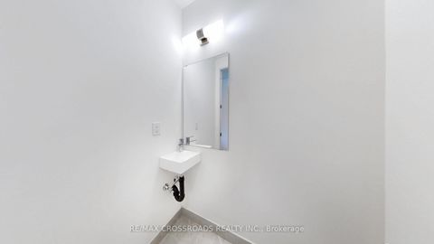 Photo 20 at 1403 - 15 David Eyer Road, Rural Richmond Hill, Richmond Hill