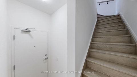 Photo 31 at 1403 - 15 David Eyer Road, Rural Richmond Hill, Richmond Hill