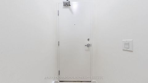 Photo 32 at 1403 - 15 David Eyer Road, Rural Richmond Hill, Richmond Hill