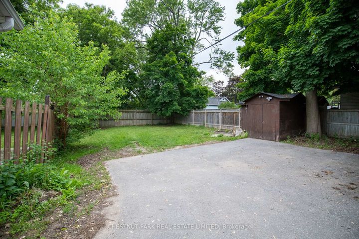 Photo 25 at 174 Gibbons Street, McLaughlin, Oshawa