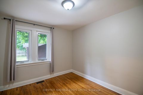 Photo 9 at 174 Gibbons Street, McLaughlin, Oshawa