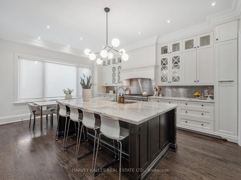 Photo 10 at 190 Carmichael Avenue, Nortown, Toronto