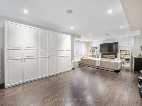 Photo 36 at 190 Carmichael Avenue, Nortown, Toronto