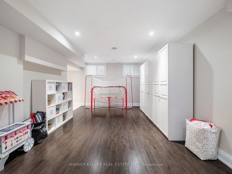 Photo 37 at 190 Carmichael Avenue, Nortown, Toronto