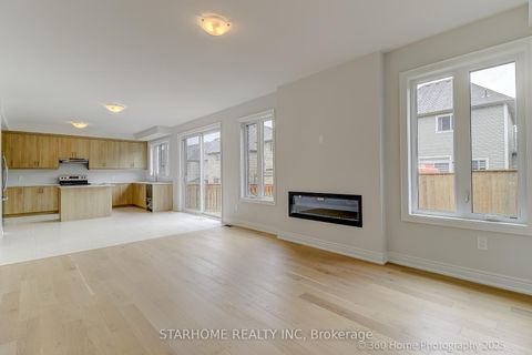 Photo 9 at 49 Bostock Drive, Keswick South, Georgina