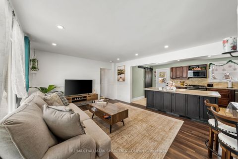 Photo 13 at 2196 Richard Street, Alcona, Innisfil