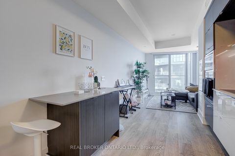 Photo 13 at 620 - 55 Merchants Wharf, Waterfront Communities C8, Toronto