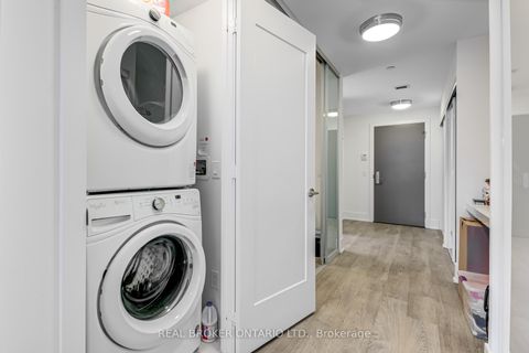 Photo 14 at 620 - 55 Merchants Wharf, Waterfront Communities C8, Toronto