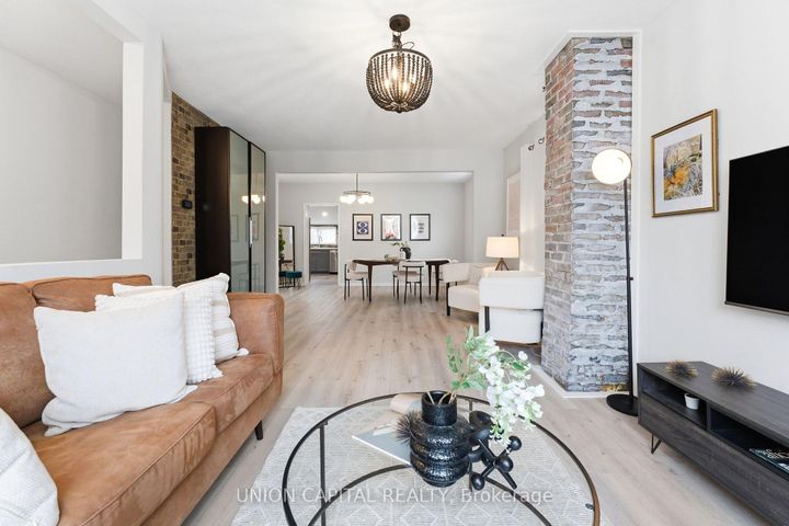 Photo 4 at 200 Court Street, Central, Oshawa