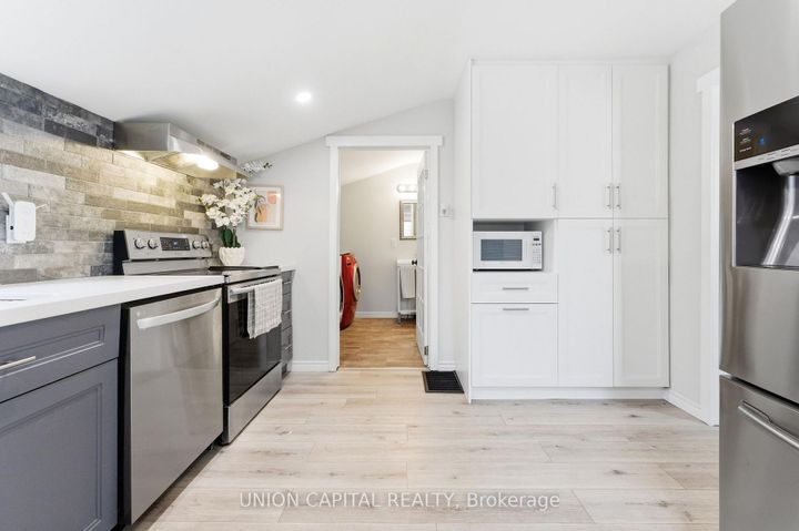 Photo 18 at 200 Court Street, Central, Oshawa