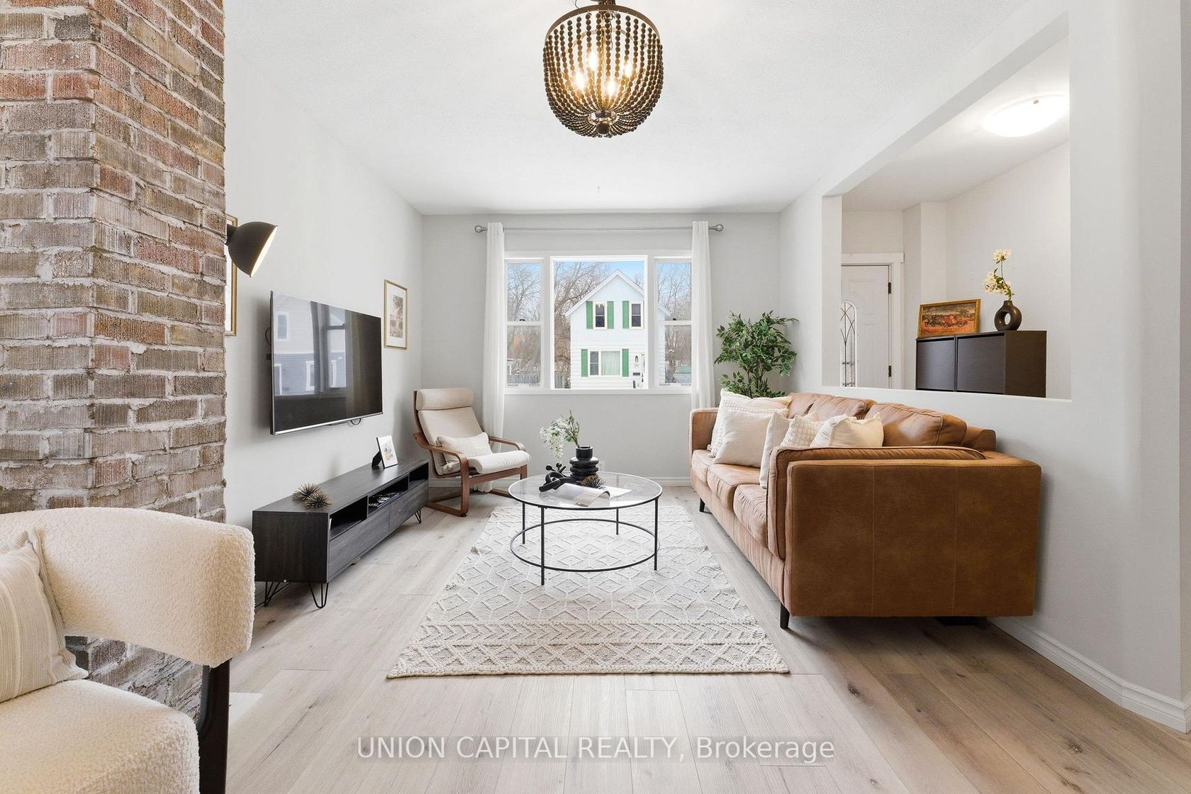 200 Court Street, Central, Oshawa 2