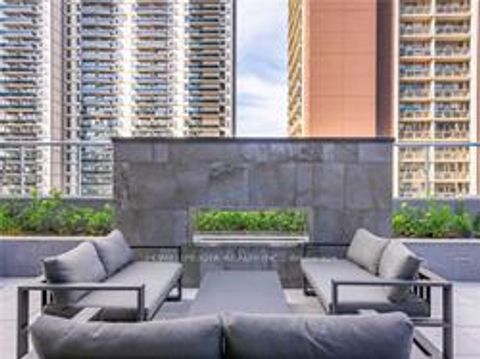 Photo 13 at 702 - 101 Erskine Avenue, Mount Pleasant East, Toronto