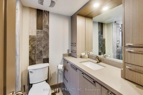 Photo 10 at 21 Dundonald Street, Yonge Corridor, Toronto