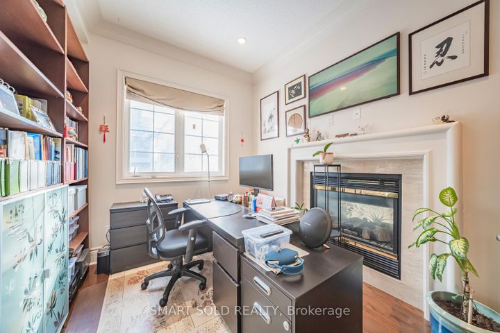 Photo 19 at 33 Earnshaw Drive, Victoria Square, Markham