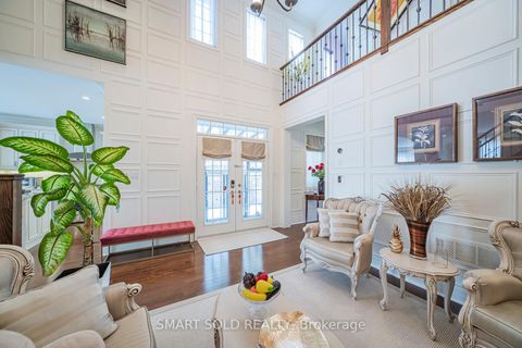 Photo 4 at 33 Earnshaw Drive, Victoria Square, Markham