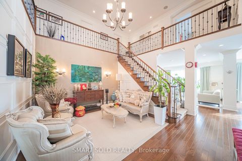 Photo 5 at 33 Earnshaw Drive, Victoria Square, Markham