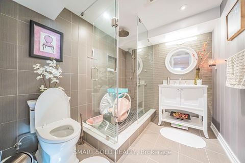 Photo 42 at 33 Earnshaw Drive, Victoria Square, Markham