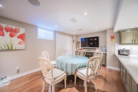 Photo 46 at 33 Earnshaw Drive, Victoria Square, Markham