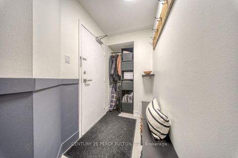 Photo 4 at 1201 - 725 King Street W, Niagara, Toronto