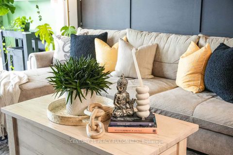 Photo 16 at 1201 - 725 King Street W, Niagara, Toronto