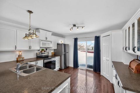 Photo 5 at 22 Dykstra Drive, Holly, Barrie