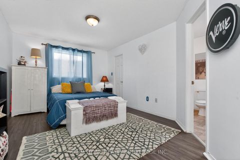 Photo 10 at 22 Dykstra Drive, Holly, Barrie