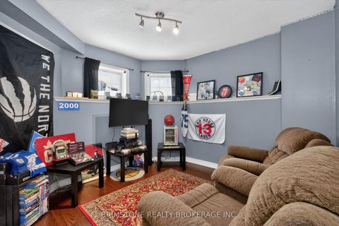 Photo 19 at 22 Dykstra Drive, Holly, Barrie