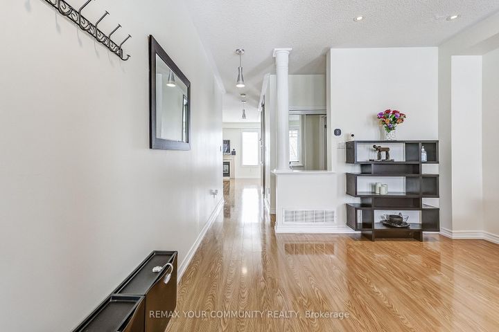 Photo 5 at 16 Windrow Street, Jefferson, Richmond Hill