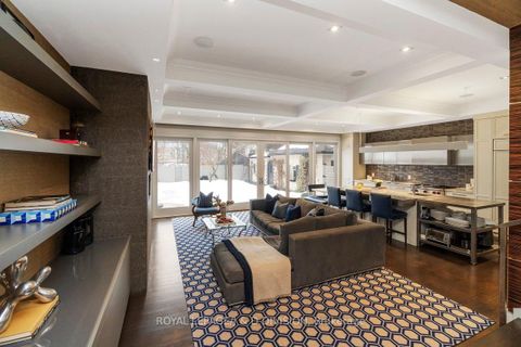 Photo 10 at 196 Inglewood Drive, Moore Park, Toronto