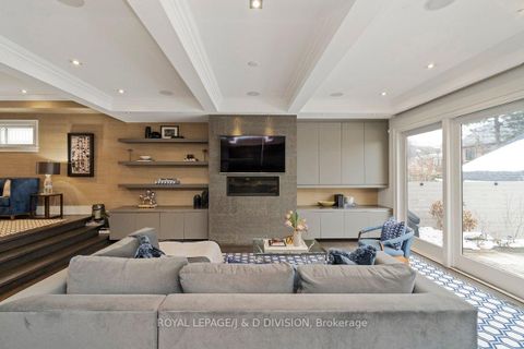 Photo 14 at 196 Inglewood Drive, Moore Park, Toronto