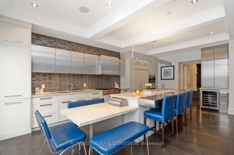 Photo 16 at 196 Inglewood Drive, Moore Park, Toronto