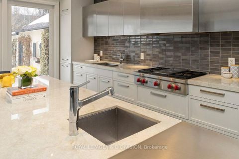 Photo 19 at 196 Inglewood Drive, Moore Park, Toronto