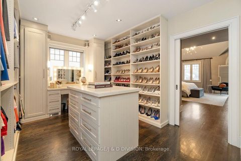 Photo 27 at 196 Inglewood Drive, Moore Park, Toronto