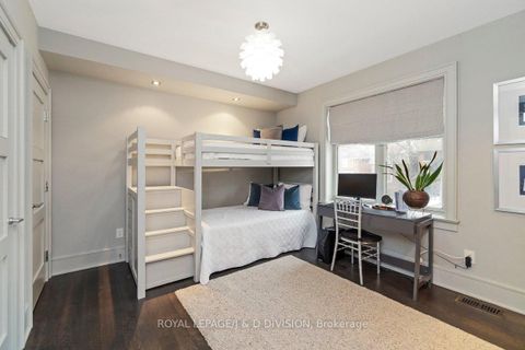 Photo 33 at 196 Inglewood Drive, Moore Park, Toronto