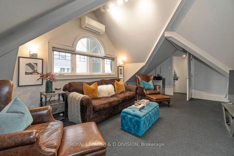 Photo 40 at 196 Inglewood Drive, Moore Park, Toronto