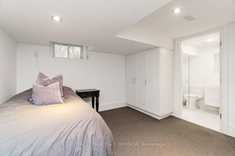 Photo 46 at 196 Inglewood Drive, Moore Park, Toronto