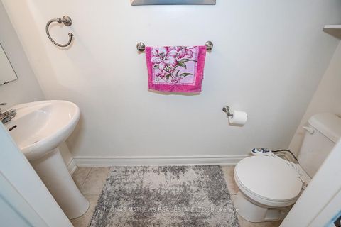 Photo 30 at 22 Northcastle Crescent, Brooklin, Whitby