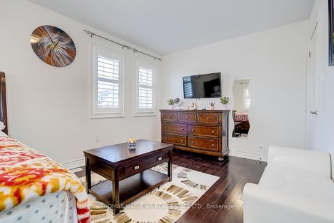 Photo 38 at 22 Northcastle Crescent, Brooklin, Whitby