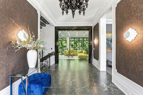 Photo 3 at 10 Hillavon Drive, Rosethorn, Toronto