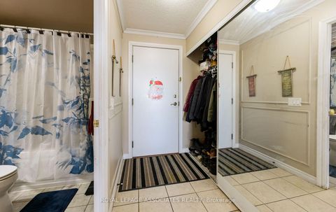 Photo 7 at 606A - 710 Humberwood Boulevard, Clairville, Toronto