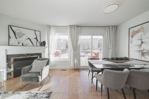 Photo 5 at 29 Breezeway Crescent, Rouge Woods, Richmond Hill