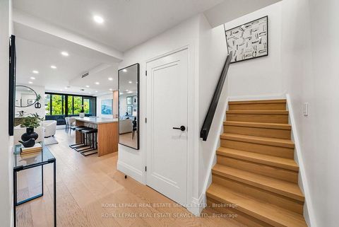 Photo 16 at 402 - 349 St Clair Avenue W, Casa Loma, Toronto