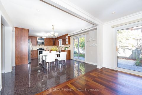 Photo 23 at 382 Elgin Mills Road W, Westbrook, Richmond Hill