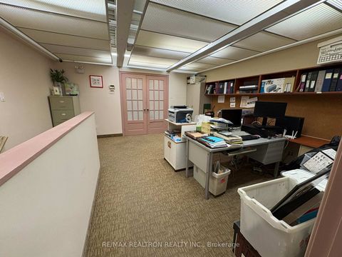 Photo 14 at 373 - 200 Silver Star Boulevard, Milliken, Toronto