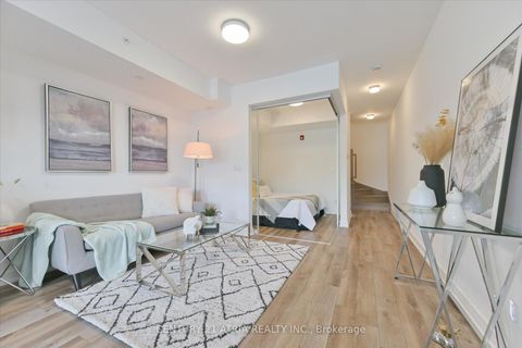 Photo 9 at 111 - 2100 Bridletowne Circle, L'Amoreaux, Toronto