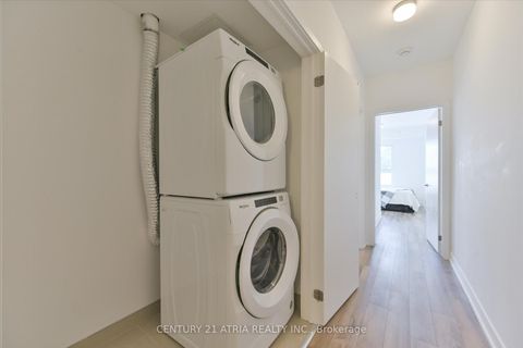 Photo 18 at 111 - 2100 Bridletowne Circle, L'Amoreaux, Toronto