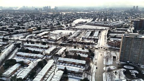 Photo 25 at 111 - 2100 Bridletowne Circle, L'Amoreaux, Toronto