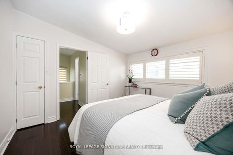 Photo 16 at 104 Billington Crescent, Donalda, Toronto